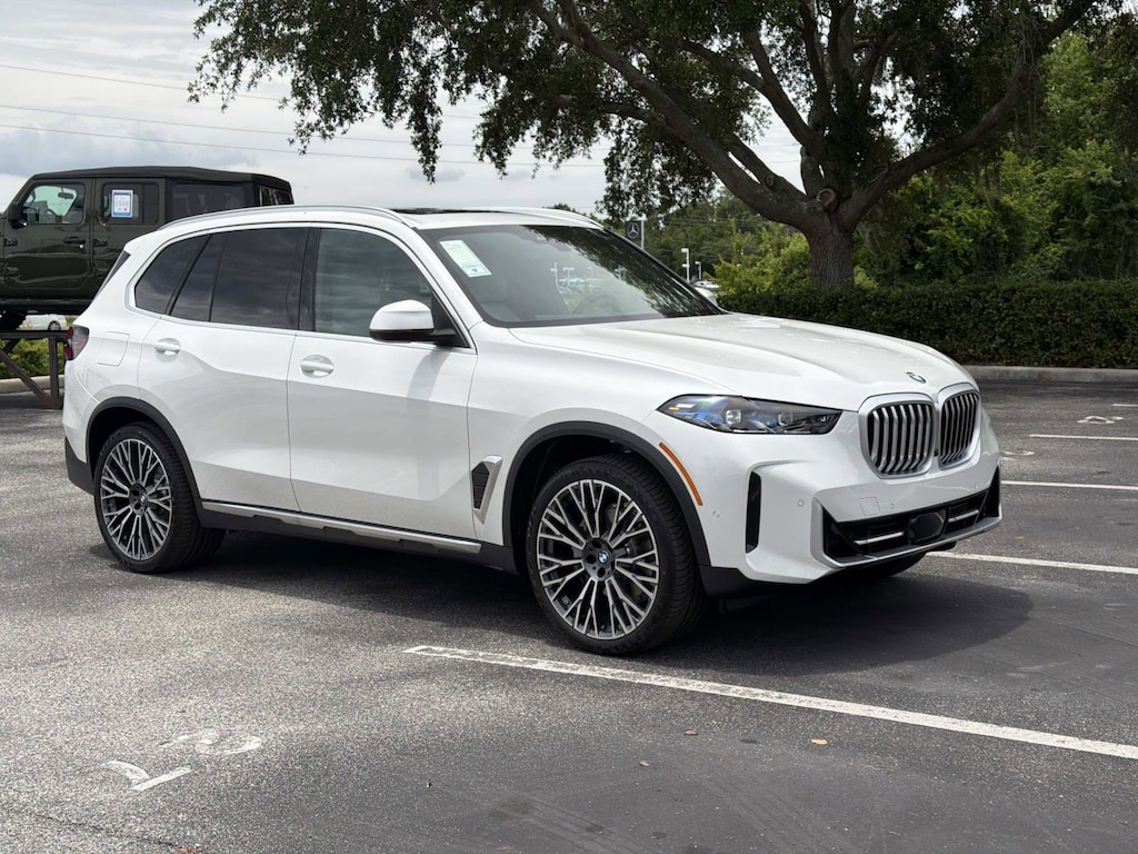 New 2026 BMW X5 sDrive40i SUV