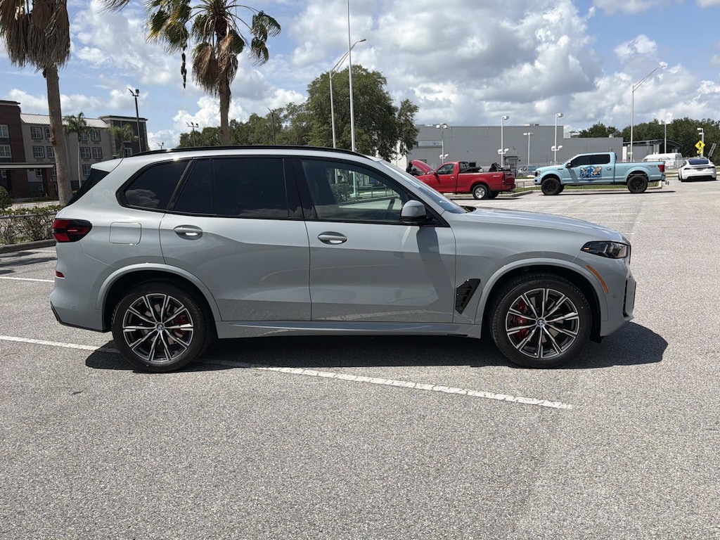 New 2026 BMW X5 xDrive40i SUV