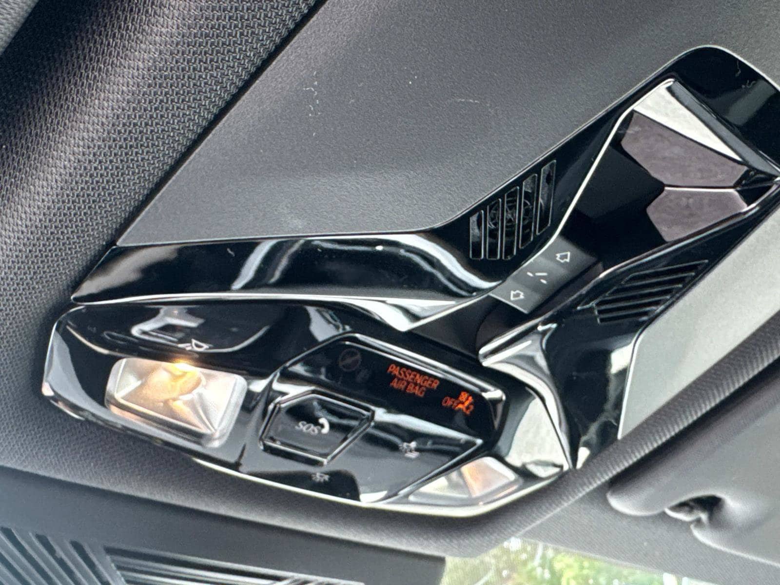 2025 BMW X1 28i - Photo 25