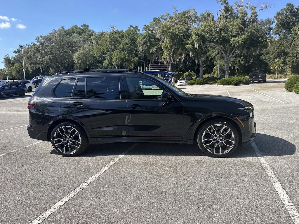 New 2026 BMW X7 xDrive40i SUV