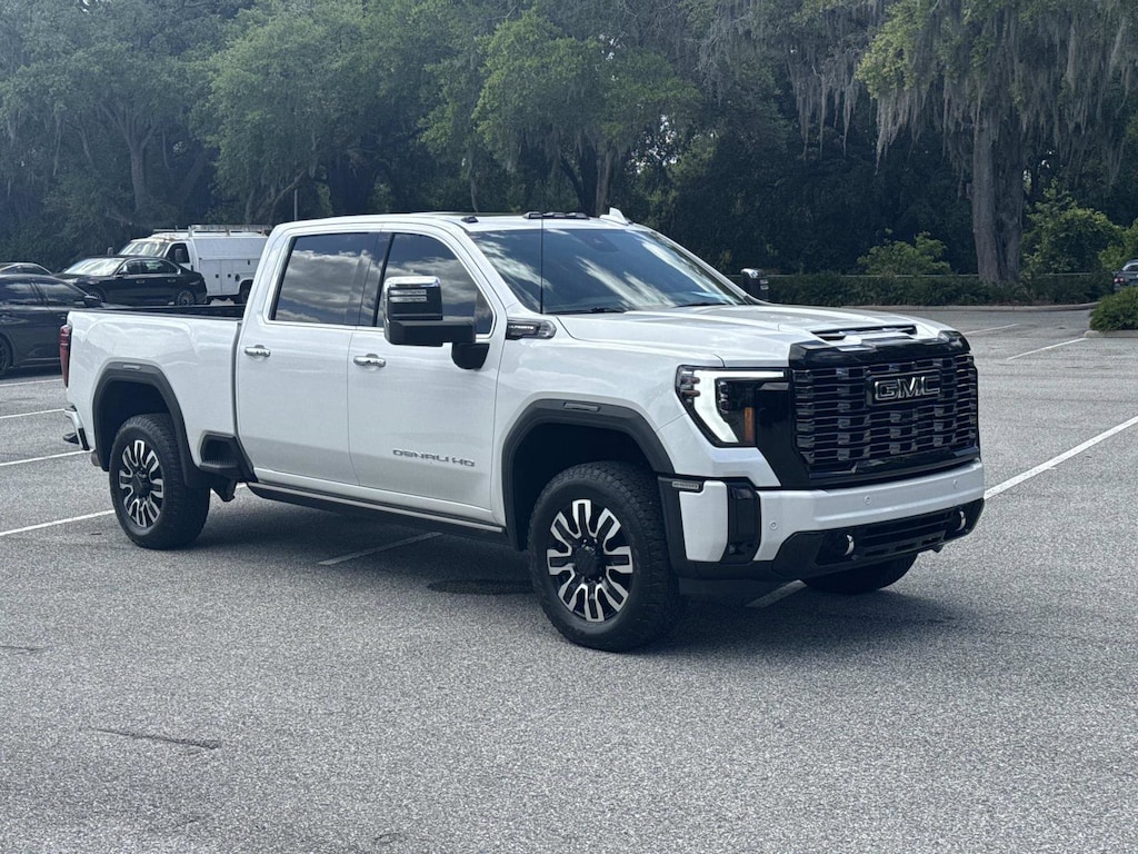 Used 2025 GMC Sierra 2500HD Denali Ultimate 4WD Crew Cab 159 Denali Ultimate
