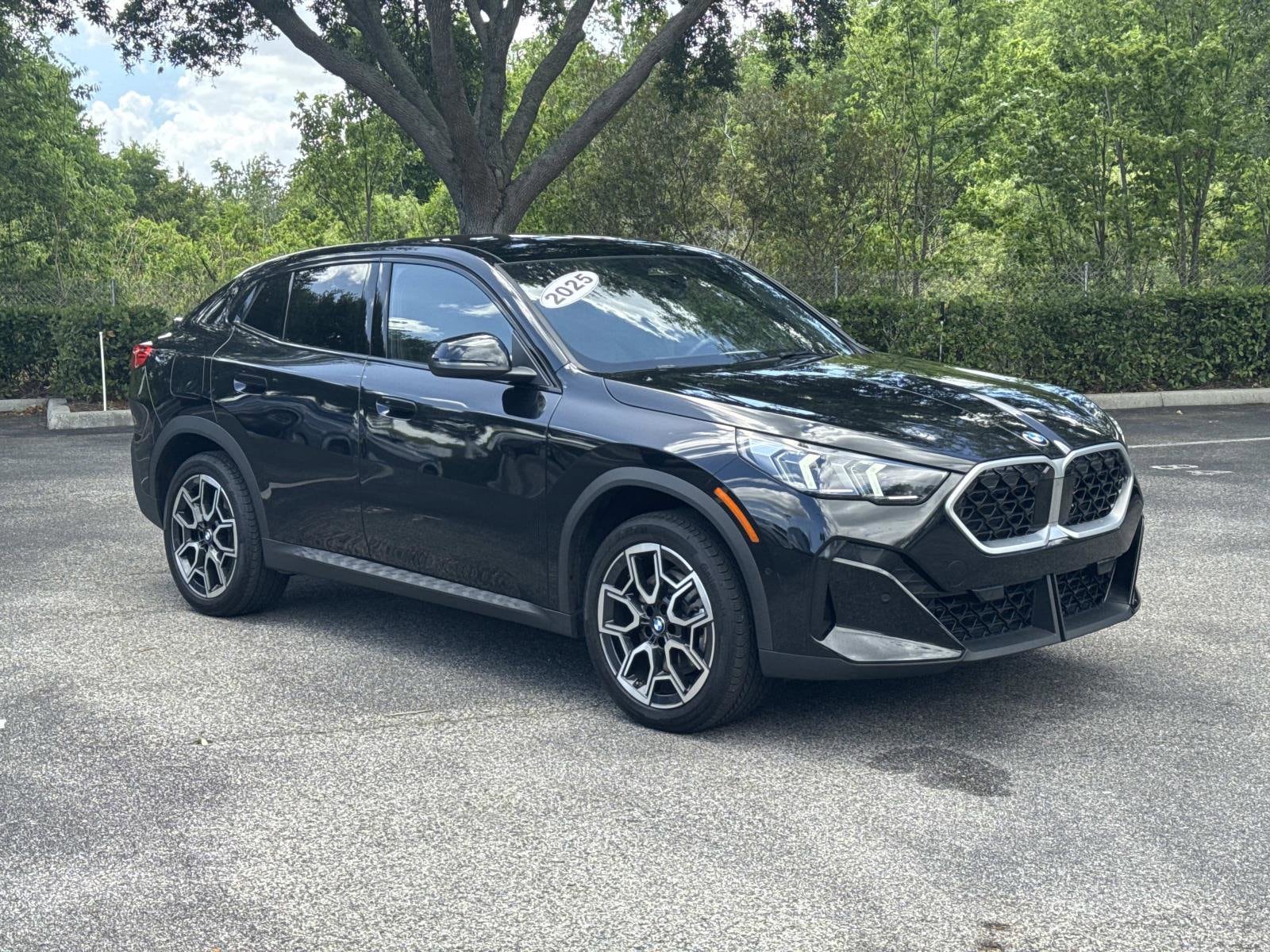 2025 BMW X2 xDrive28i's photo