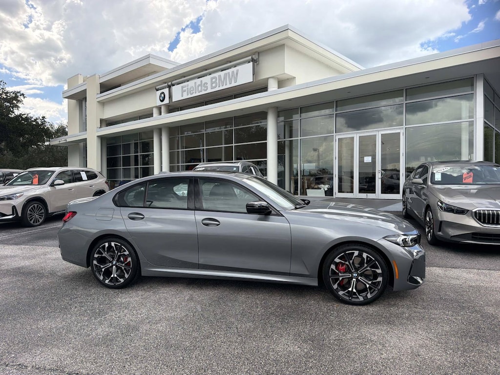 New 2026 BMW 330i Sedan