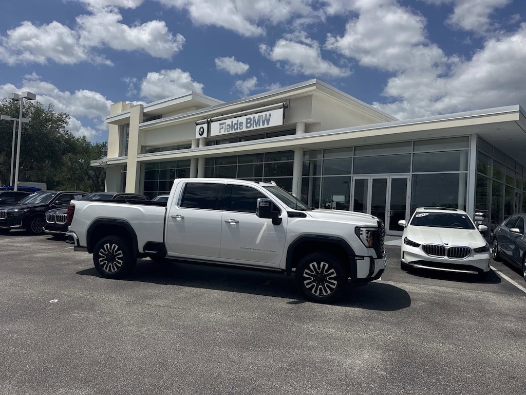 Used 2025 GMC Sierra 2500HD Denali Ultimate 4WD Crew Cab 159 Denali Ultimate