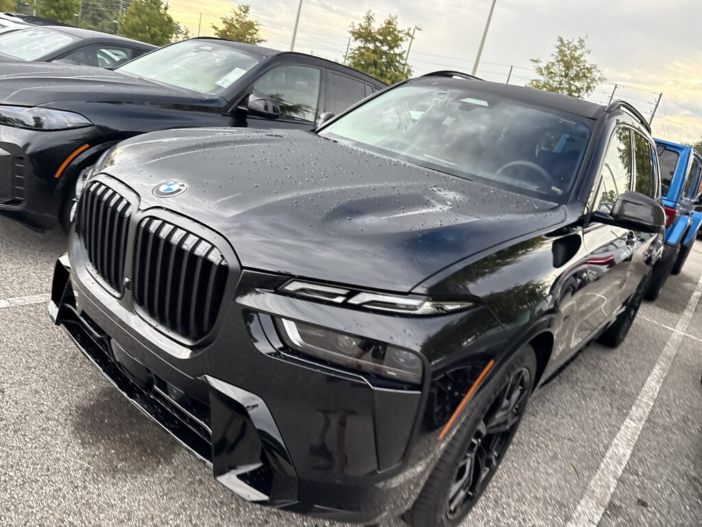 New 2027 BMW X7 xDrive40i SUV