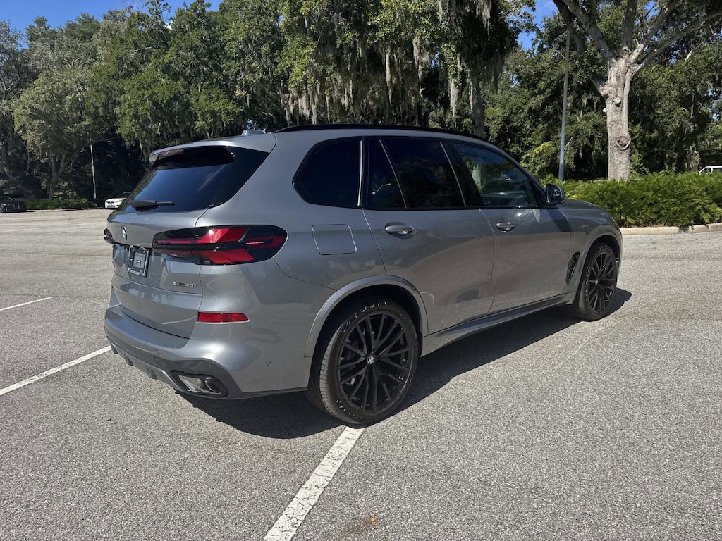 New 2026 BMW X5 xDrive40i SUV