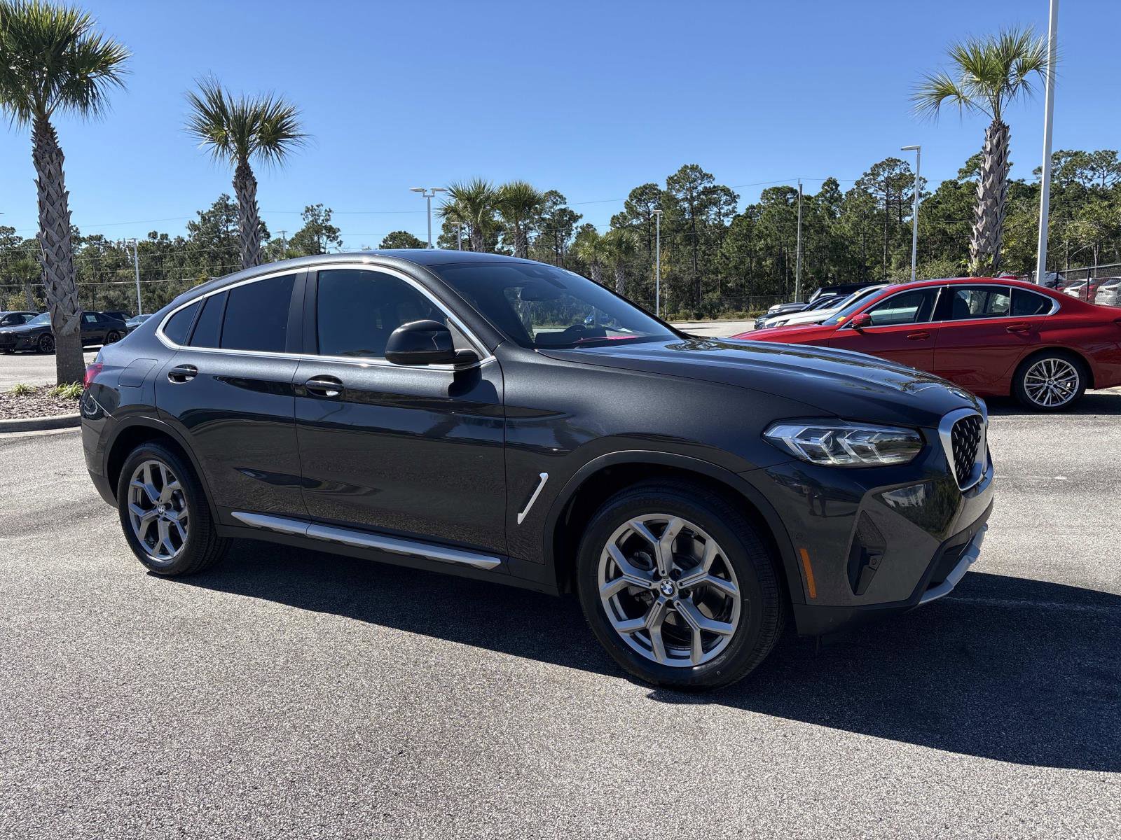 2024 BMW X4 30i's photo