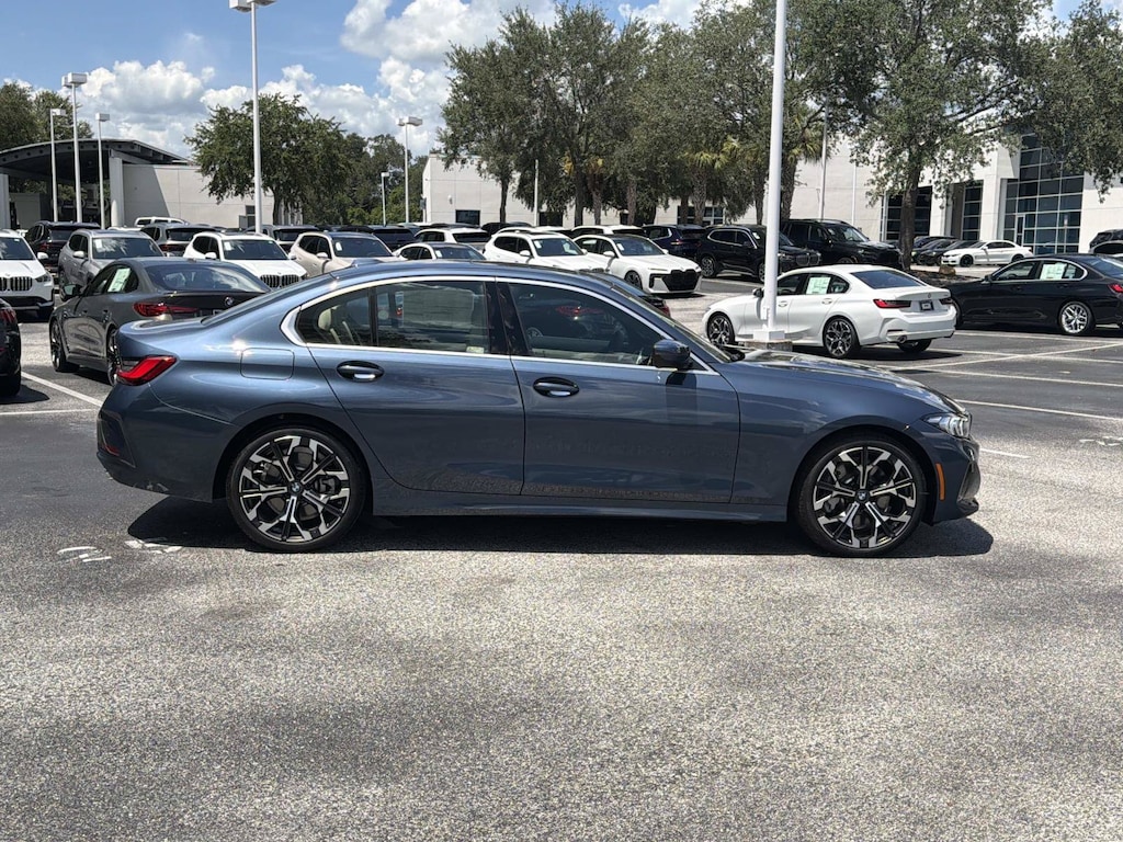 New 2026 BMW 330i Sedan