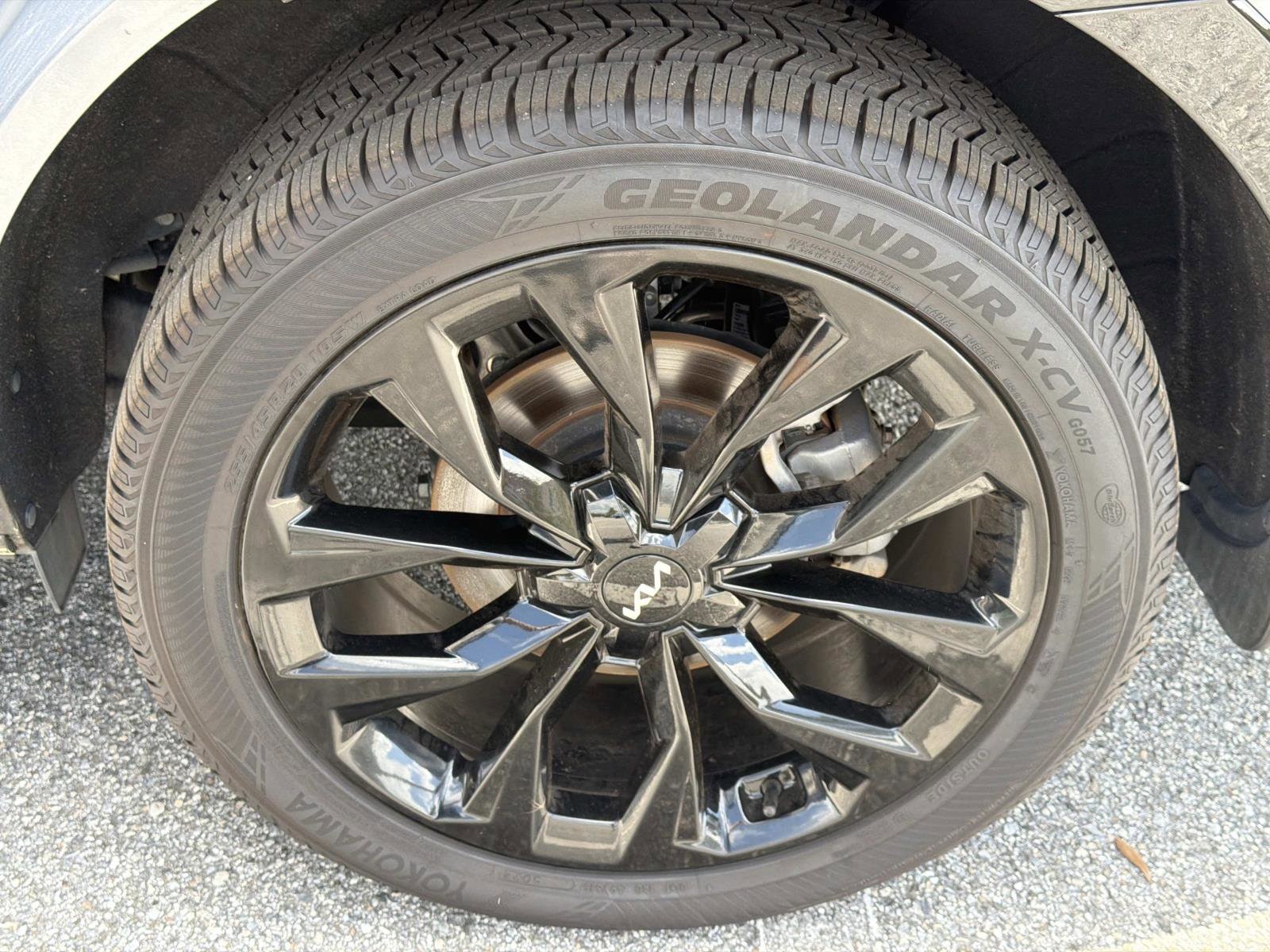 2022 Kia Sorento SX - Photo 11