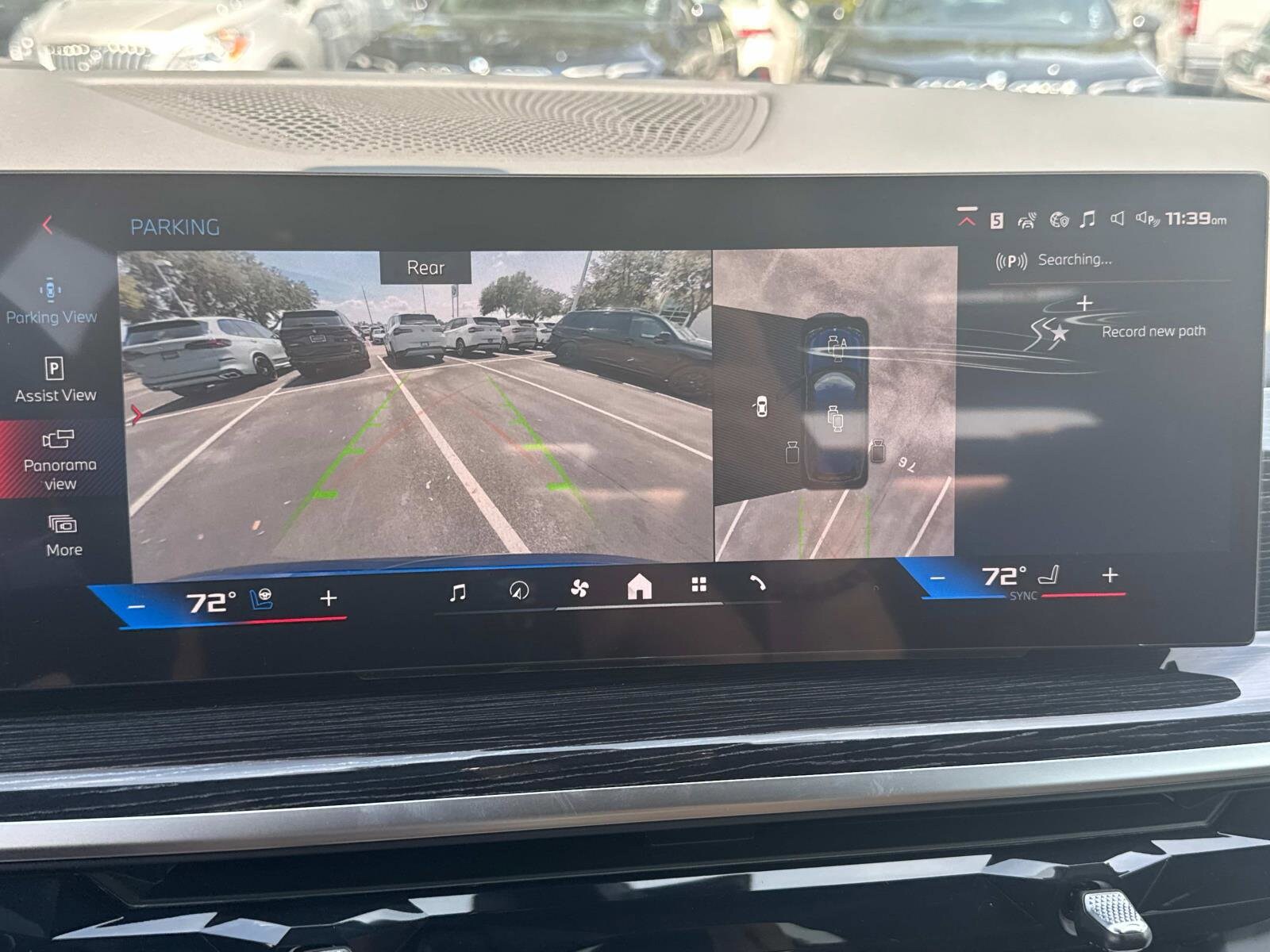 2026 BMW X7 M60i - Photo 24