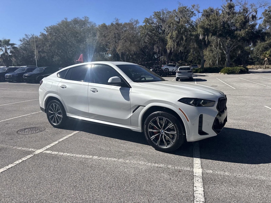 New 2026 BMW X6 xDrive40i SUV