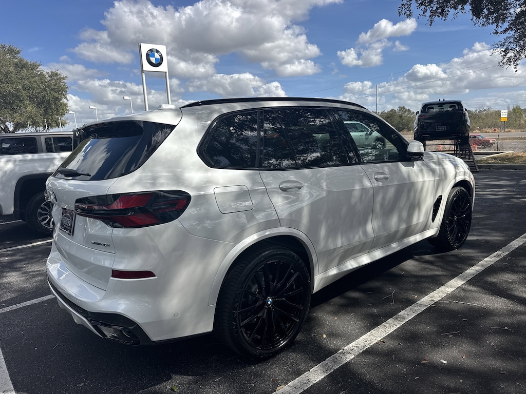 New 2026 BMW X5 sDrive40i SUV