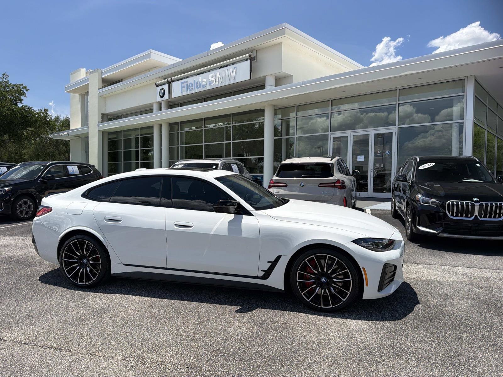 2024 BMW i4 M50's photo