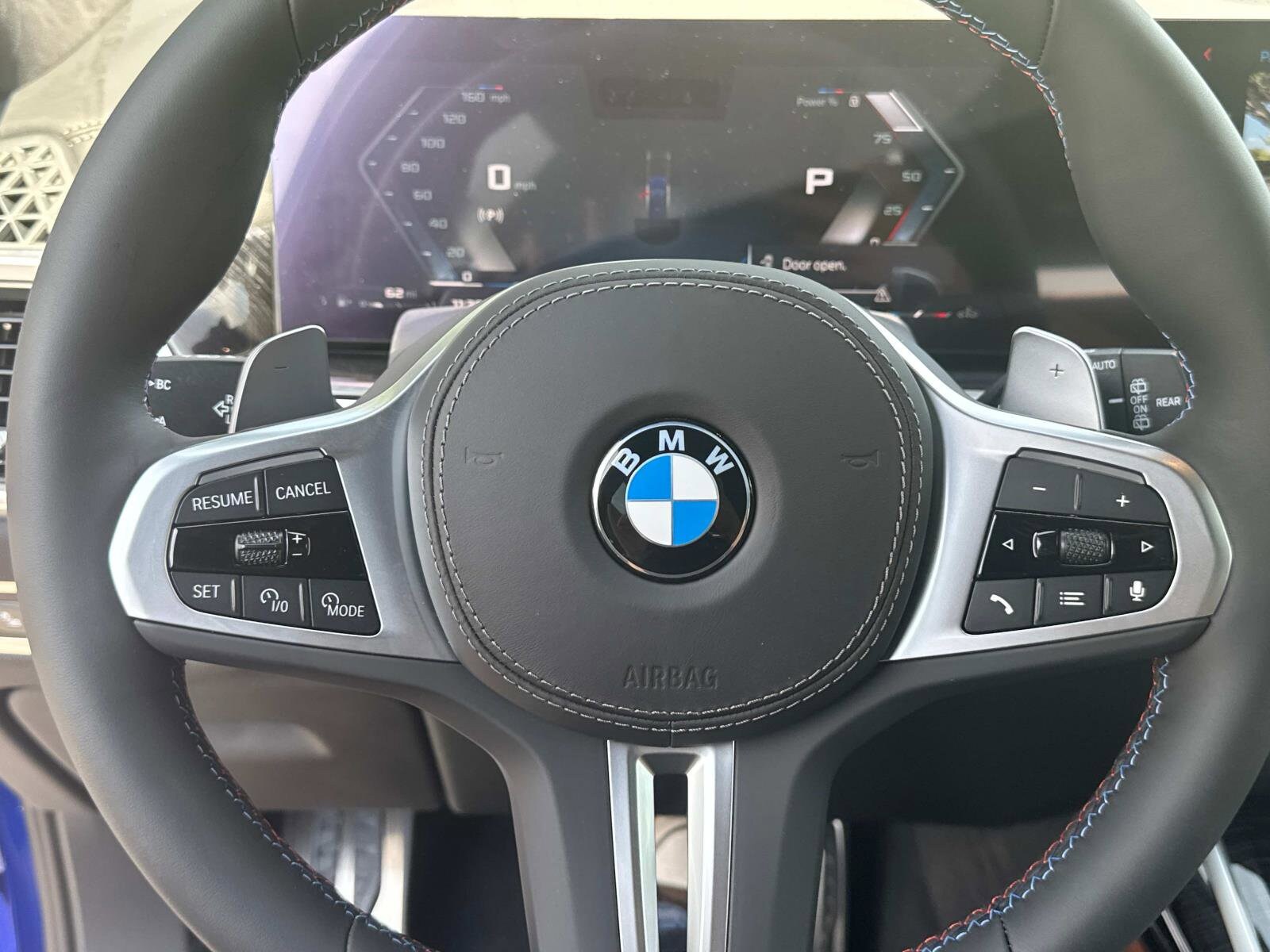 2026 BMW X7 M60i - Photo 30