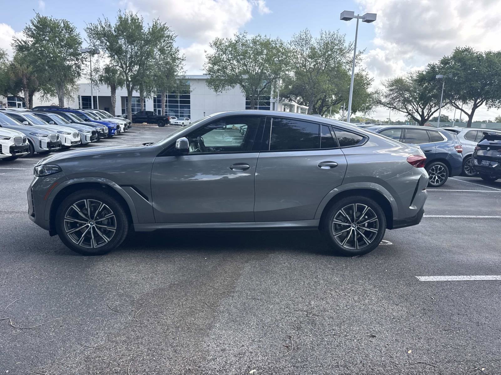 2026 BMW X6 40i - Photo 7