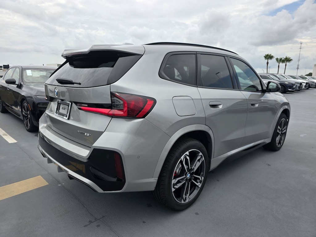 New 2026 BMW X1 xDrive28i SUV