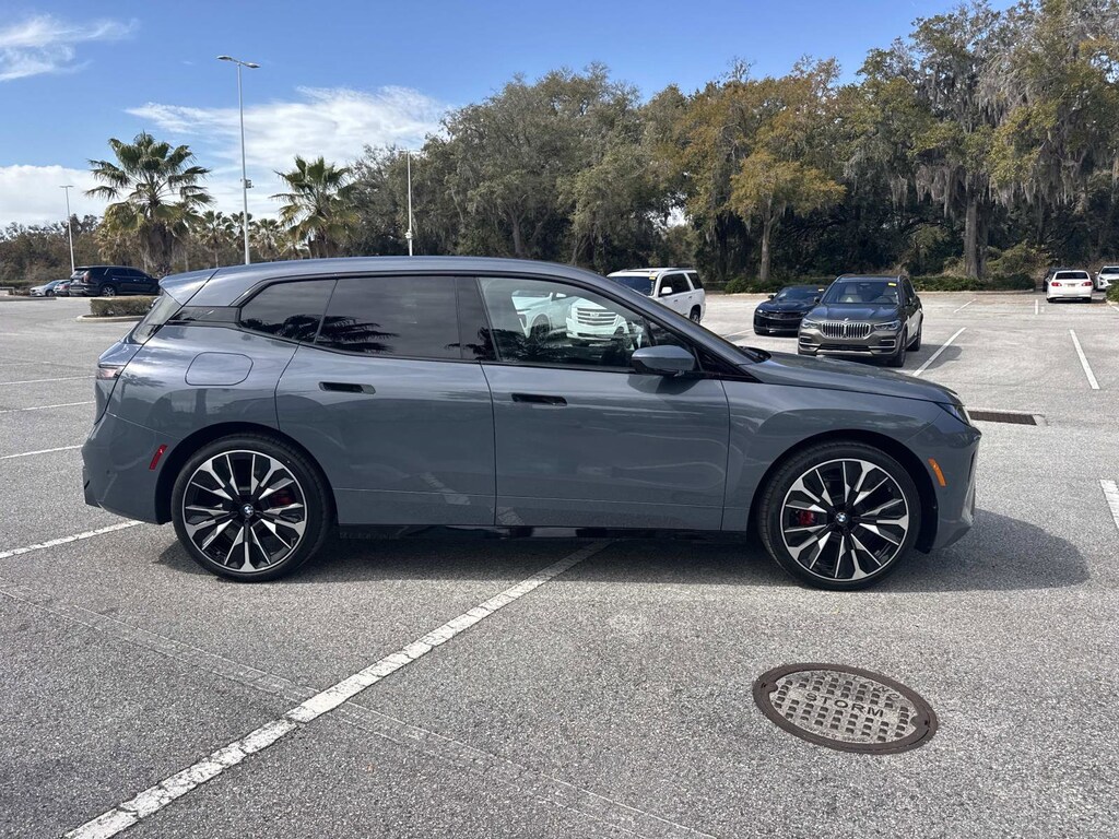 New 2026 BMW iX xDrive60 SUV