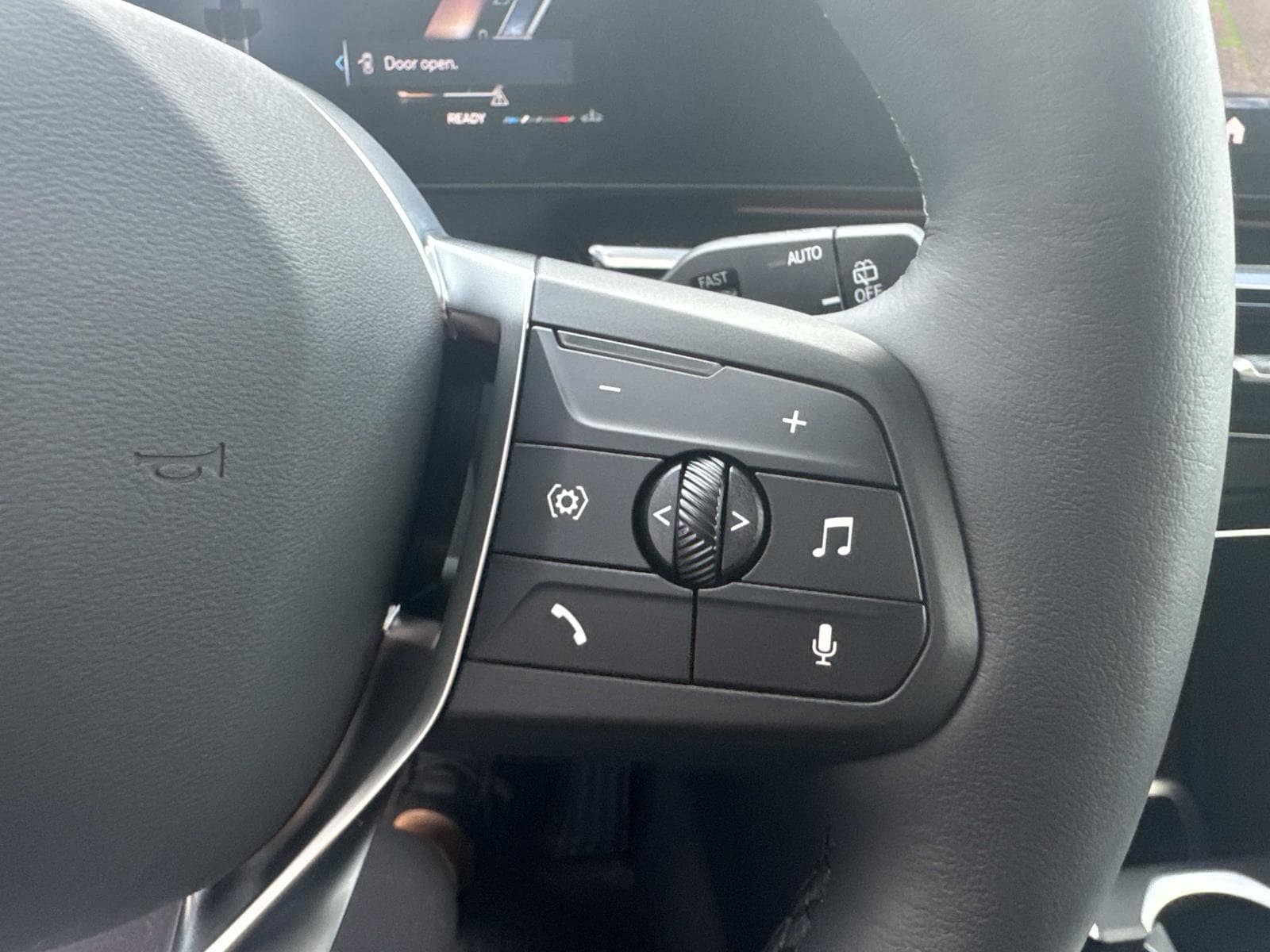 2026 BMW X1 XDrive28i - Photo 25