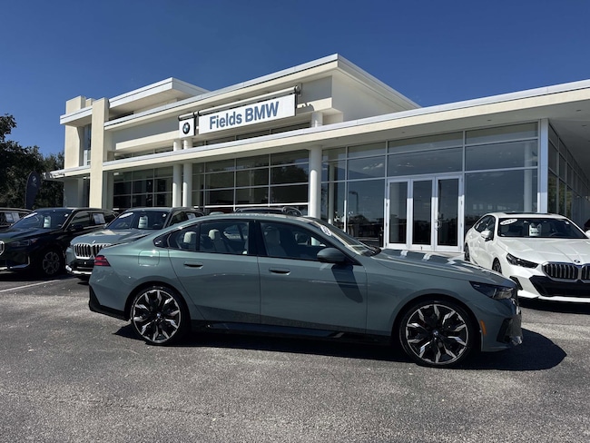 2025 BMW 5 Series 530i Sedan