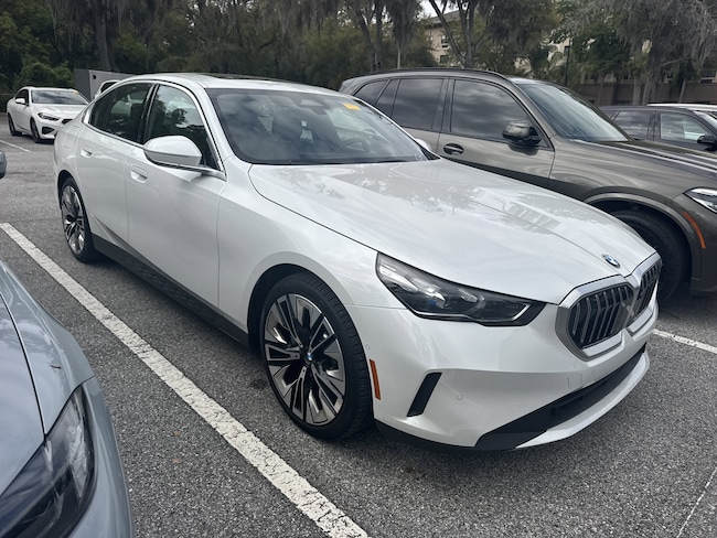 2026 BMW 5 Series 530i Sedan