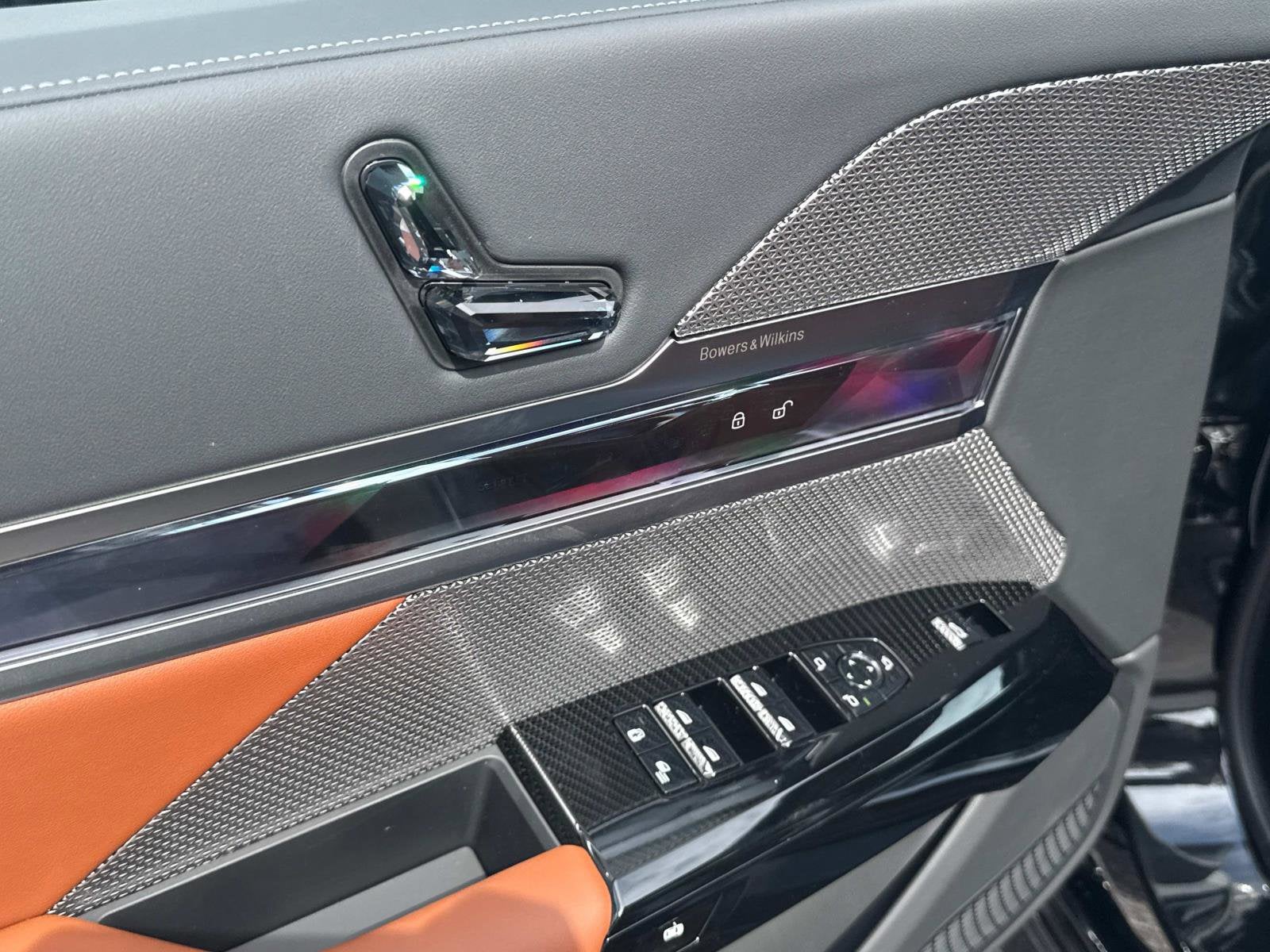 2025 BMW 7 Series 760i - Photo 18