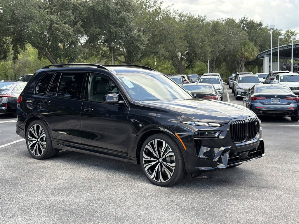 New 2027 BMW X7 M60i SUV