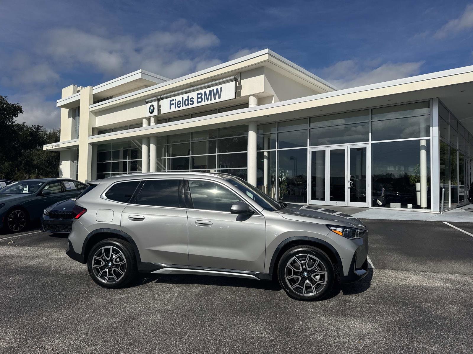 2026 BMW X1 28i's photo