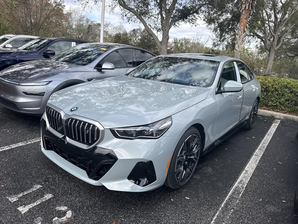 New 2026 BMW i5 eDrive40 Sedan