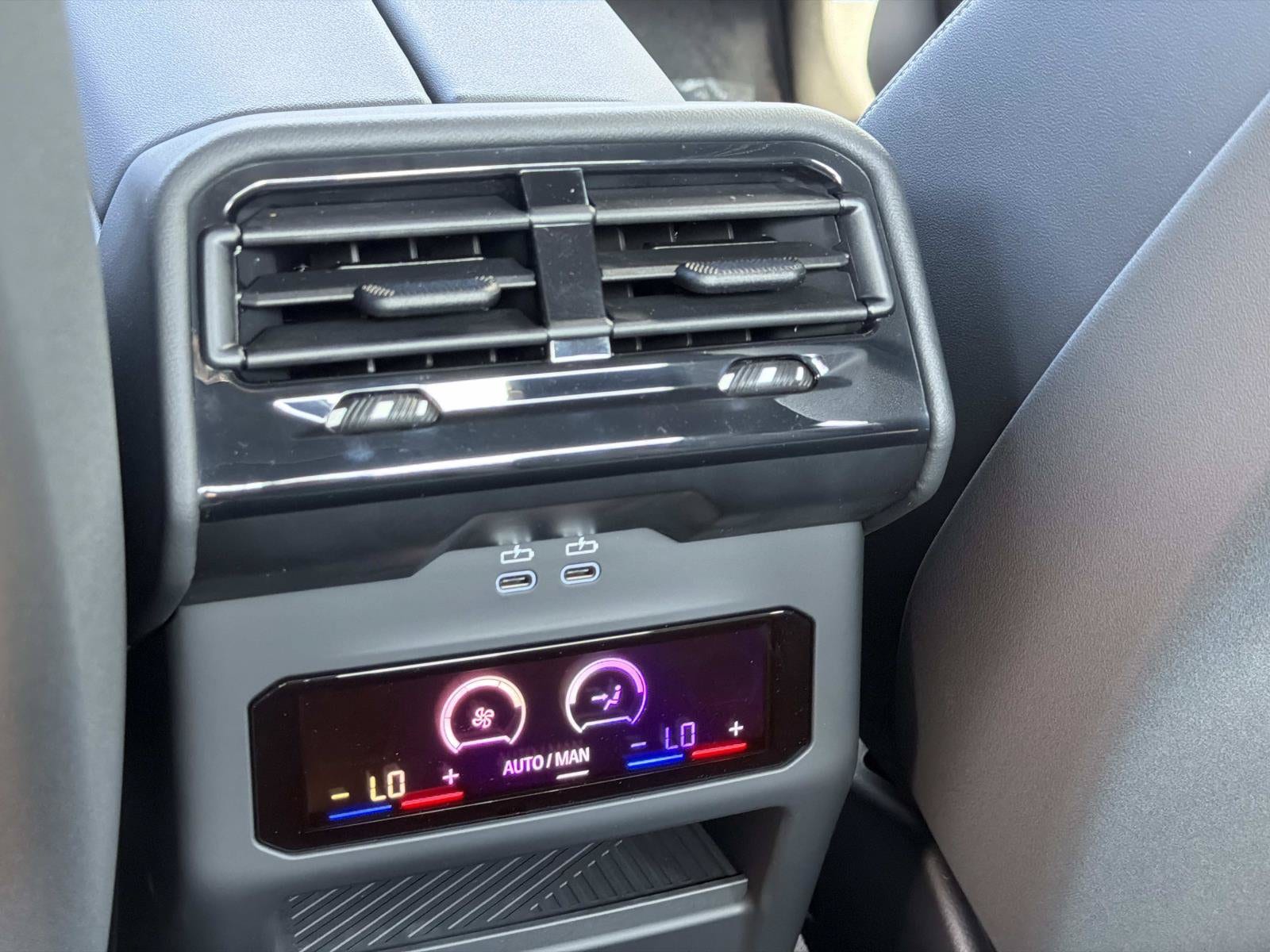 2027 BMW 5 Series 530i - Photo 15