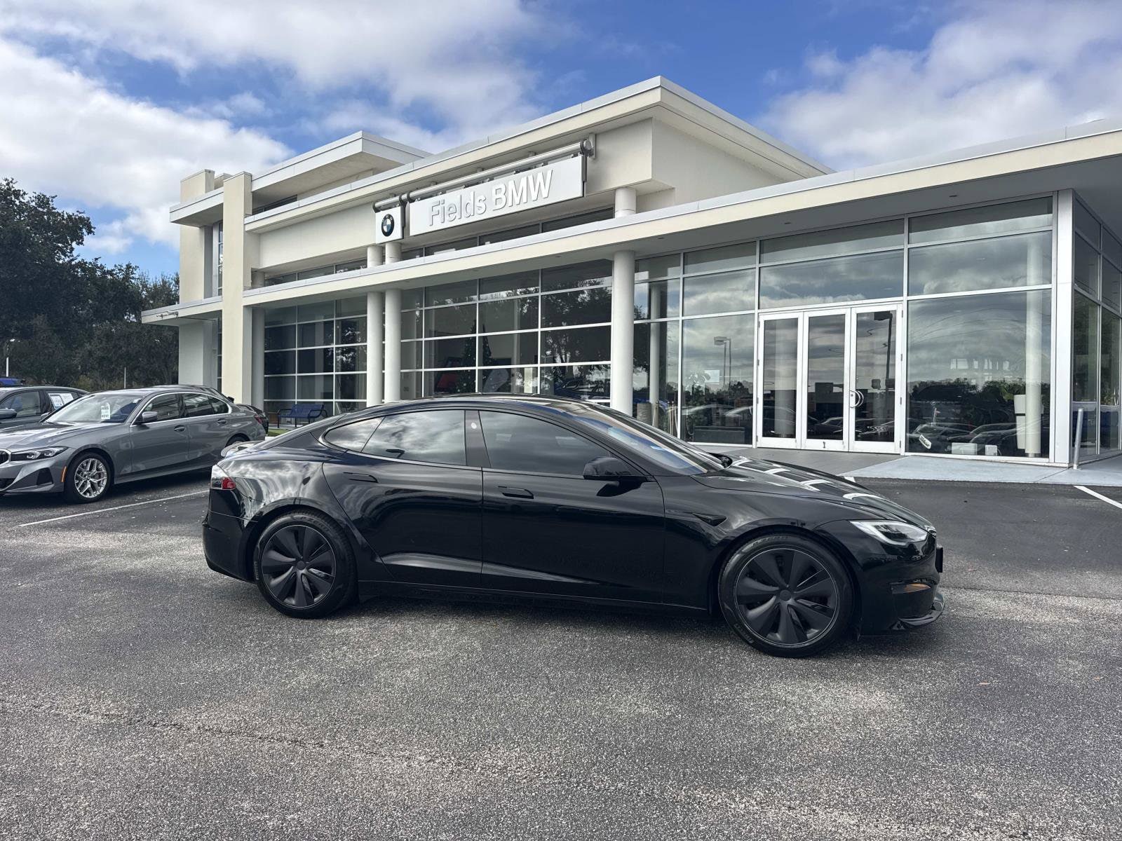 2021 Tesla Model S Plaid's photo