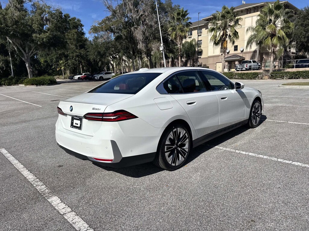 New 2026 BMW 530i Sedan