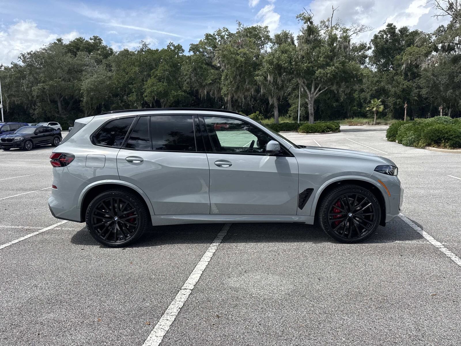 2026 Bmw X5 xDrive40i photo 2