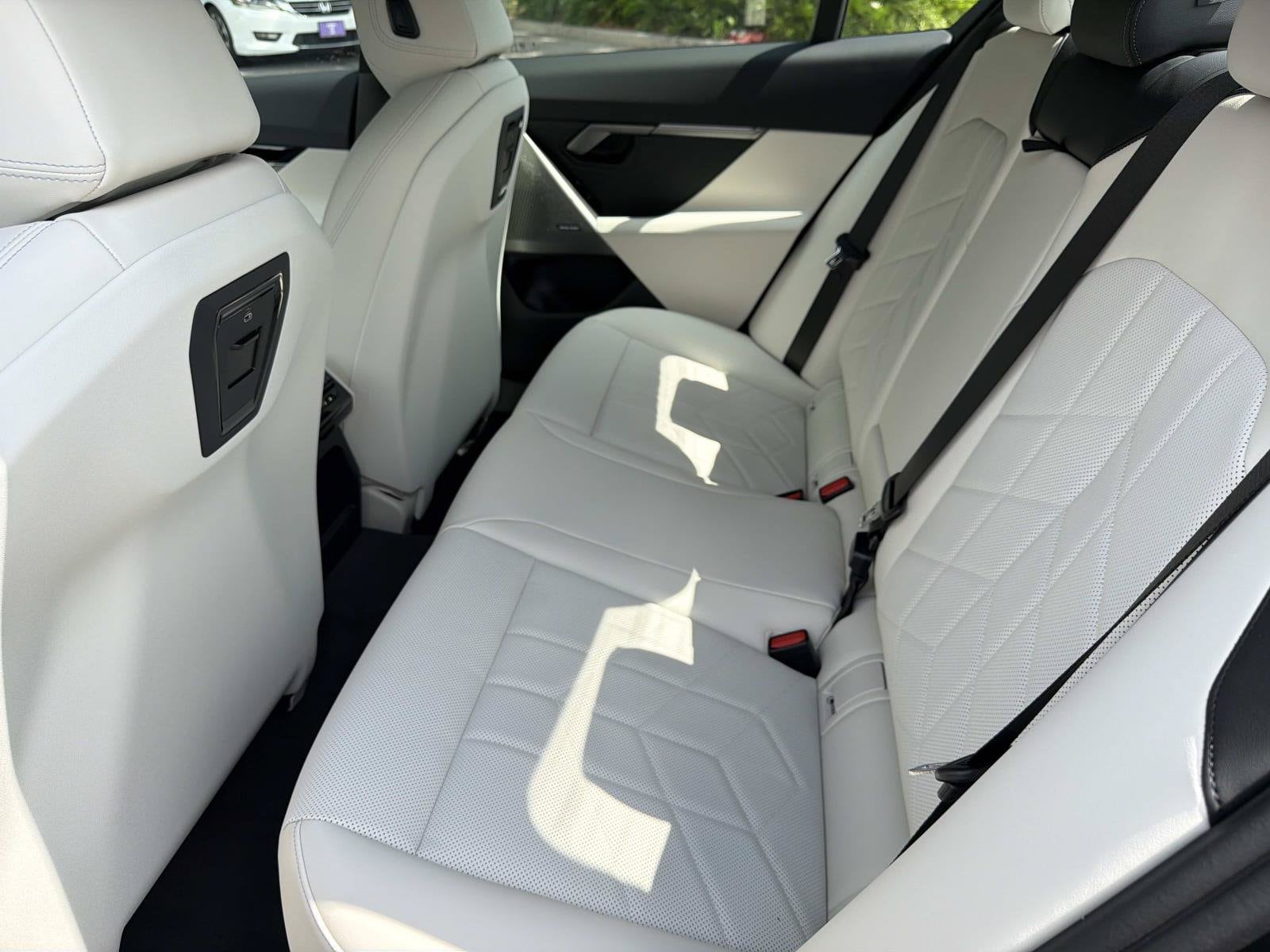 2026 BMW 5 Series 530i - Photo 13