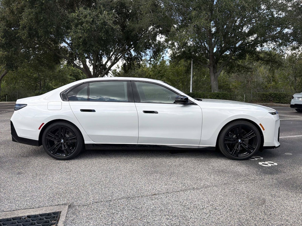 New 2027 BMW 740i Base Sedan