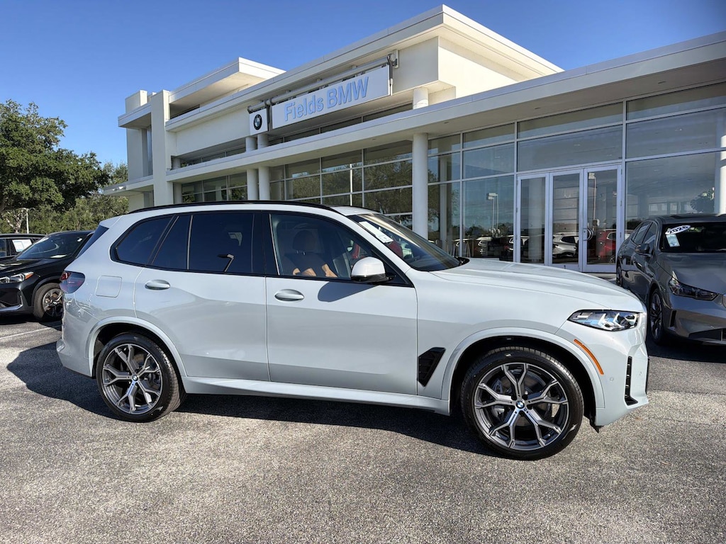 New 2026 BMW X5 sDrive40i SUV