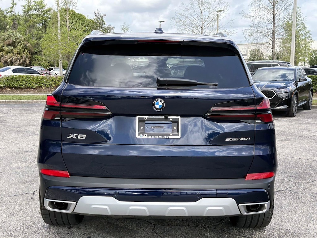 New 2026 BMW X5 sDrive40i SUV