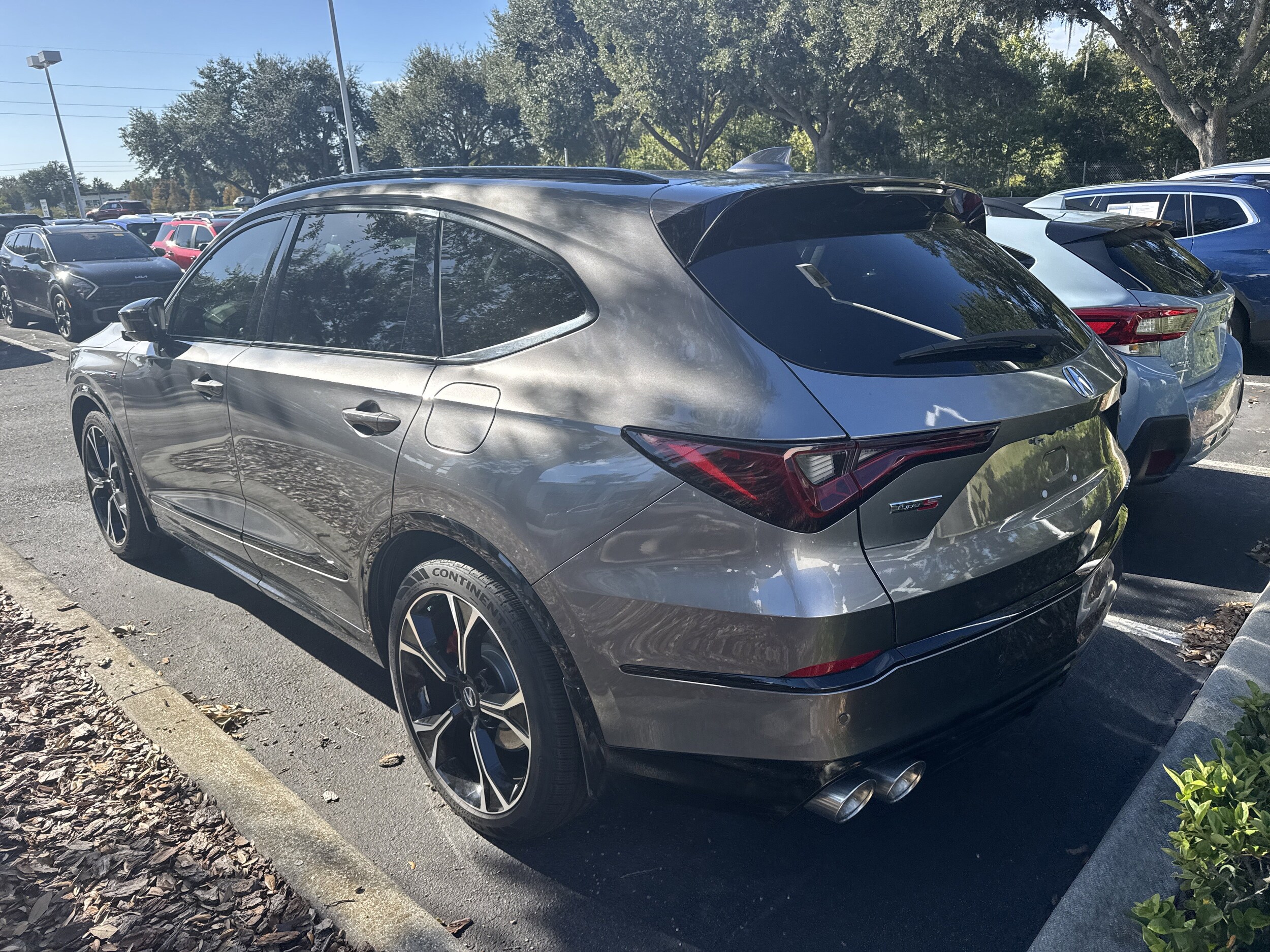 2025 Acura MDX Type S SH-AWD Advance photo 3