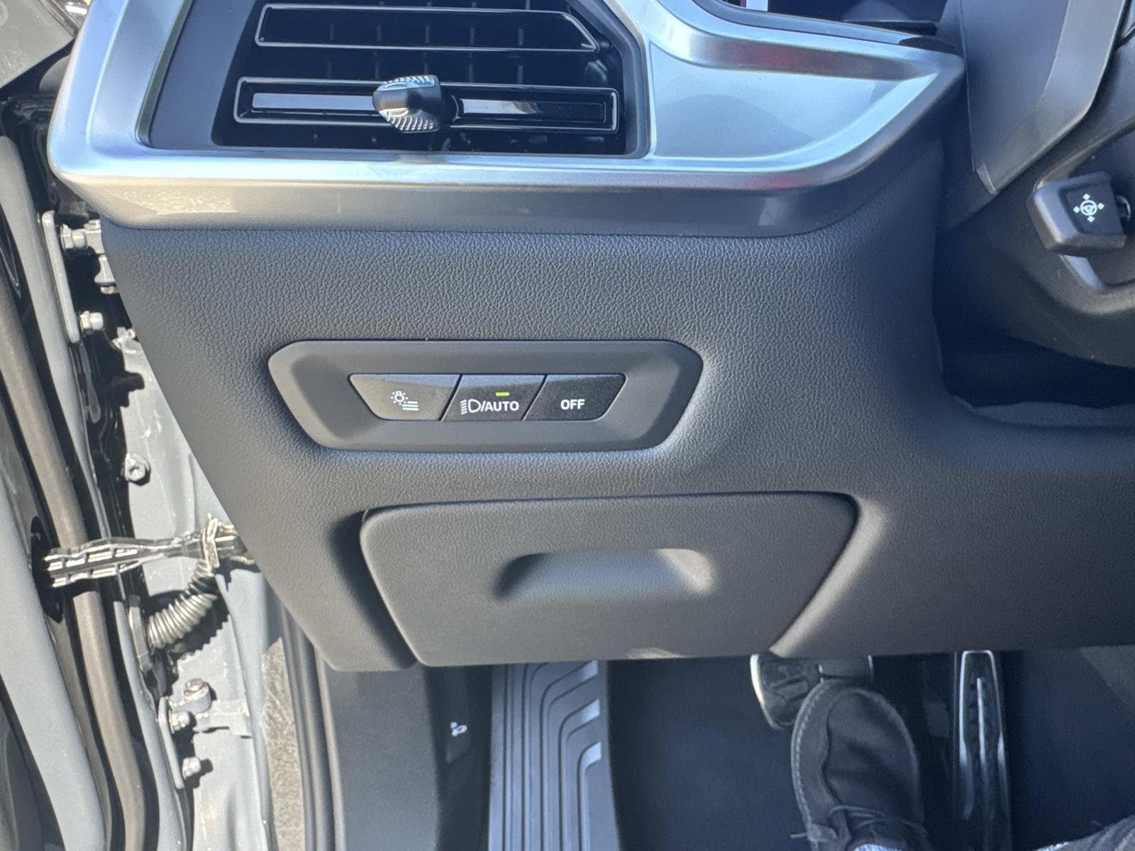 2026 BMW X5 50e - Photo 30