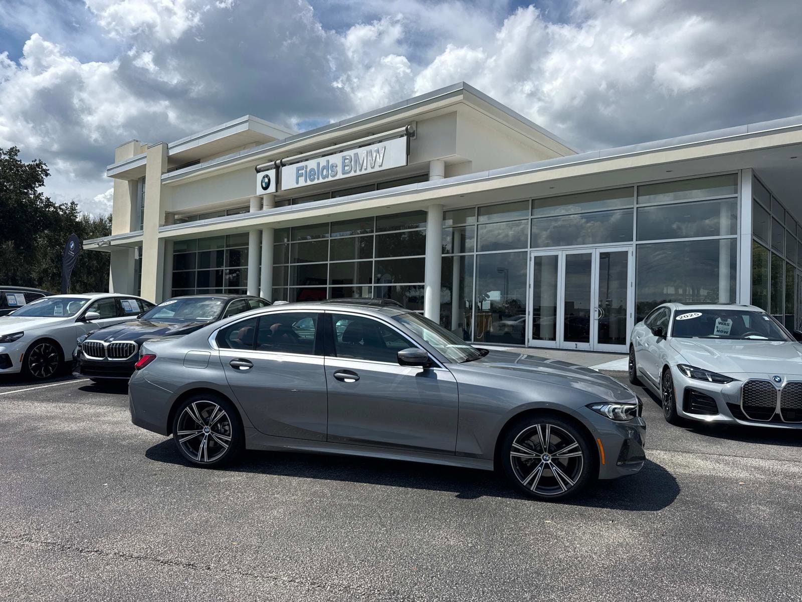 2024 BMW 3 Series 330i