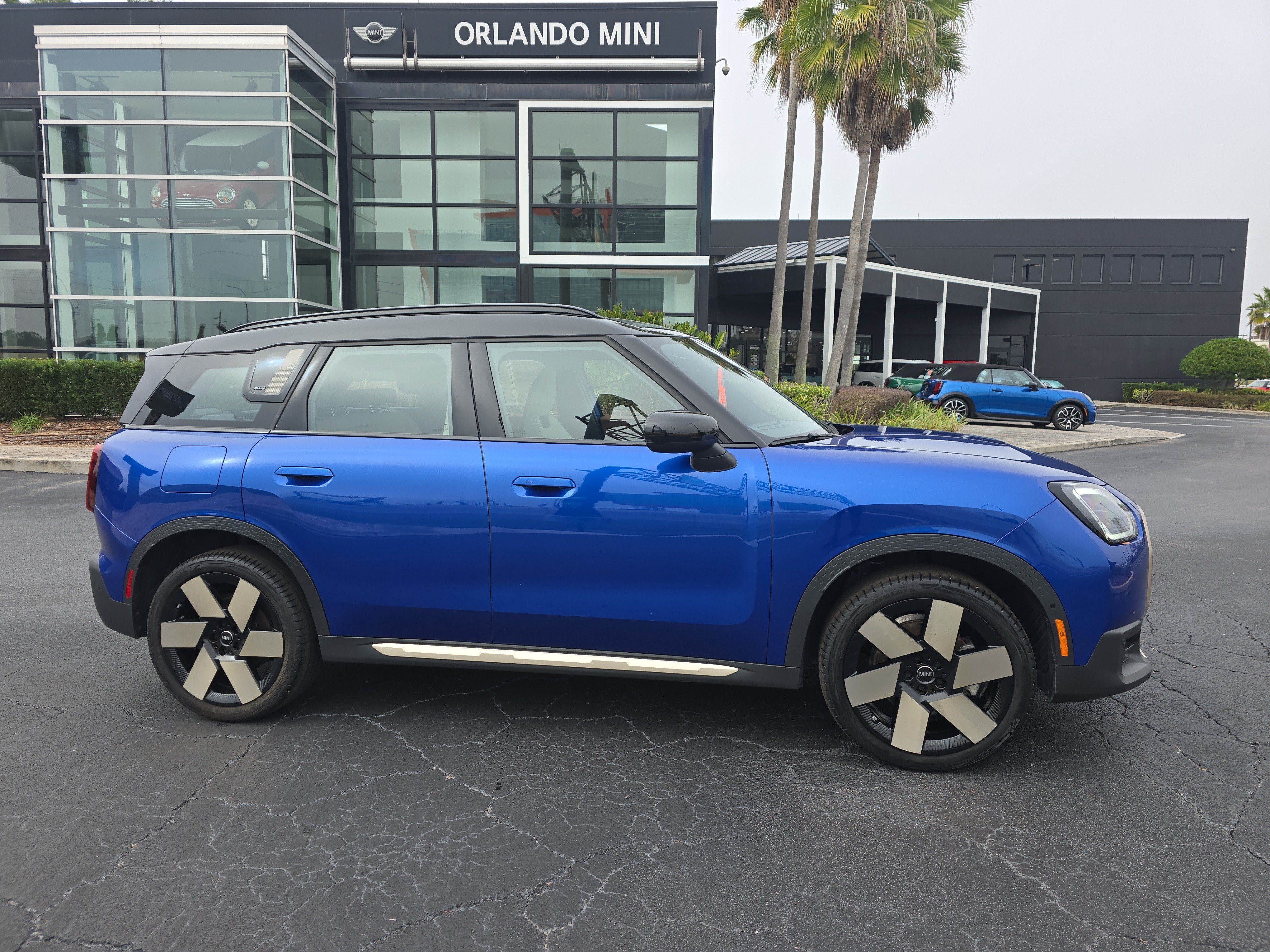 2025 MINI Countryman