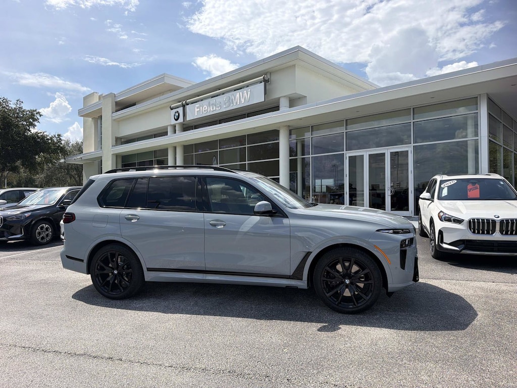 New 2027 BMW X7 xDrive40i SUV