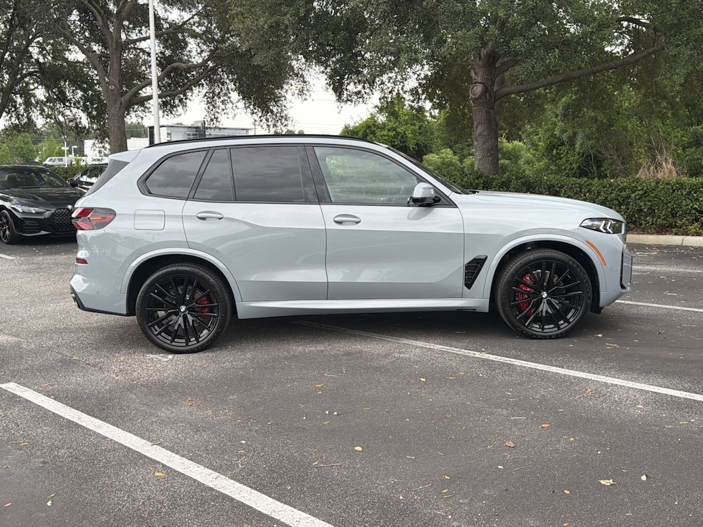 New 2026 BMW X5 sDrive40i SUV