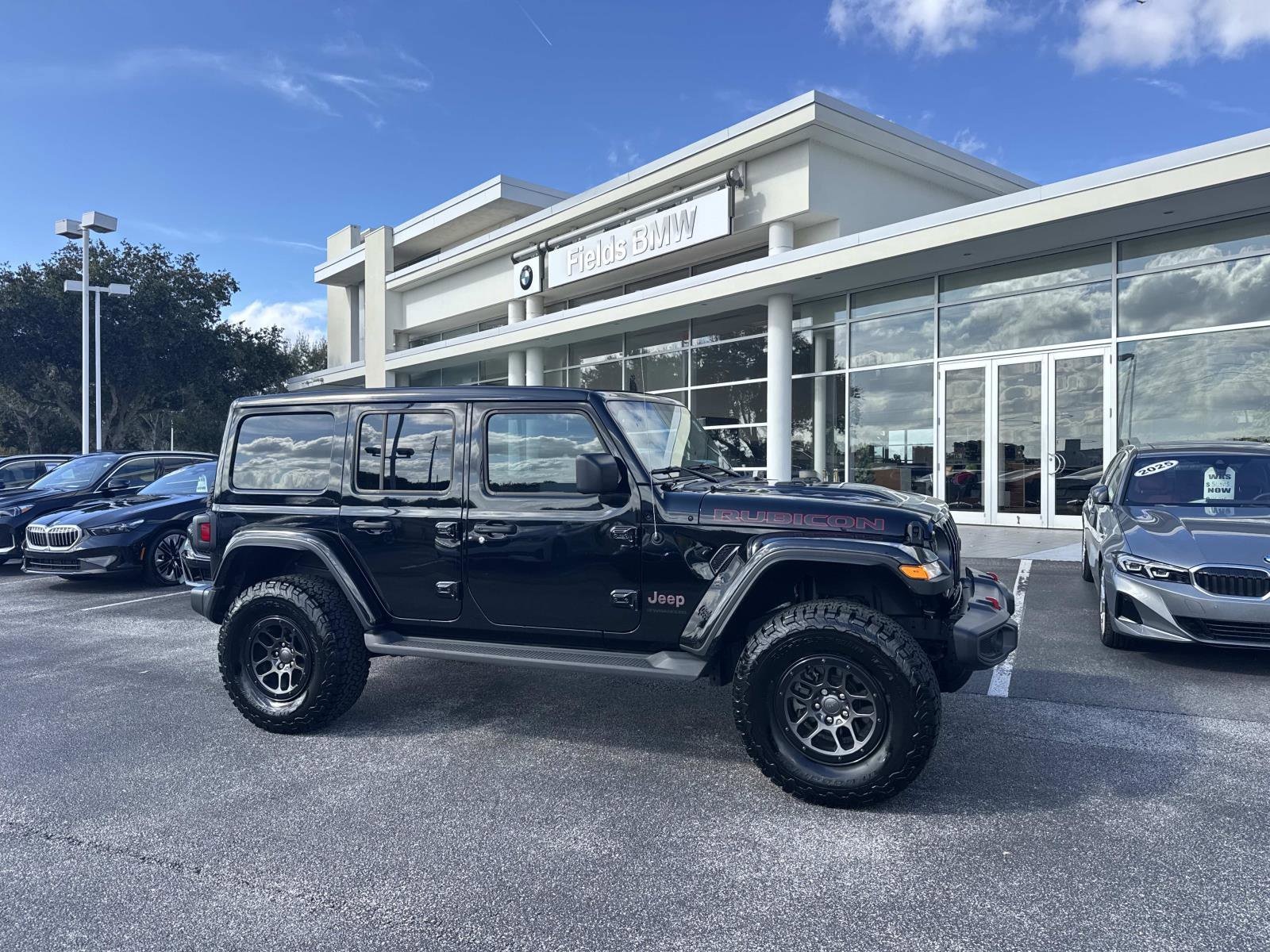 2023 Jeep Wrangler 4-Door Rubicon's photo