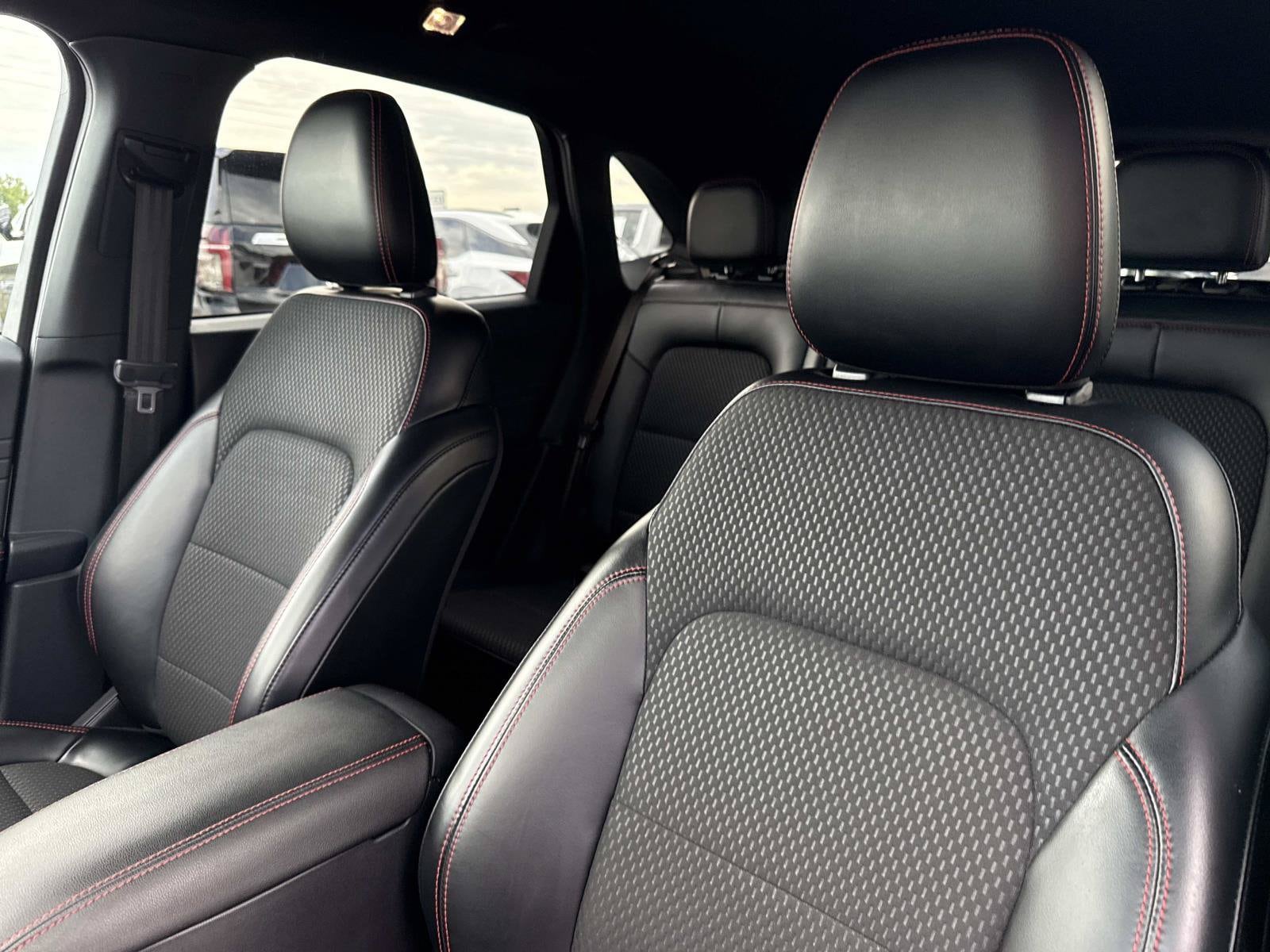 2023 Ford Escape ST-Line Select - Photo 19