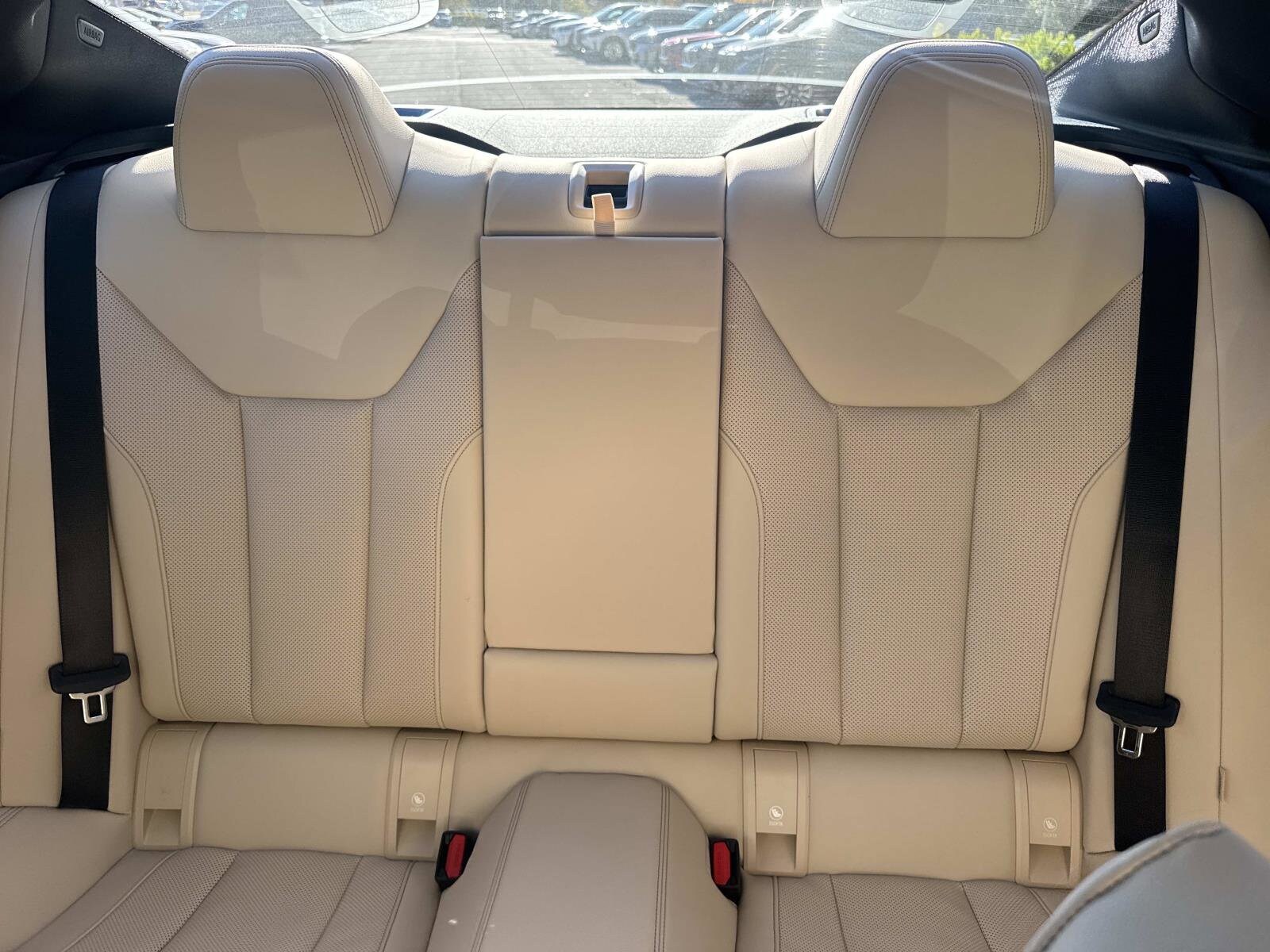 2026 BMW 4 Series 430i - Photo 16