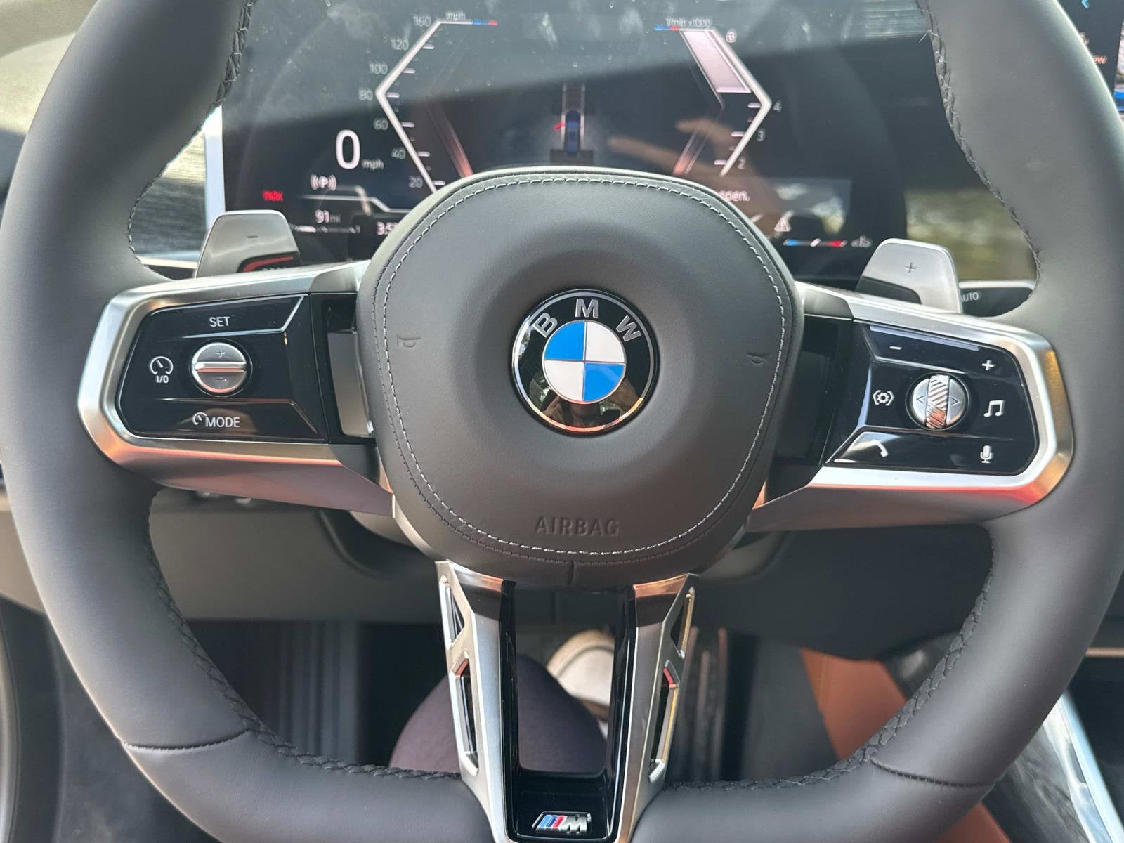 2025 BMW 7 Series 760i - Photo 30