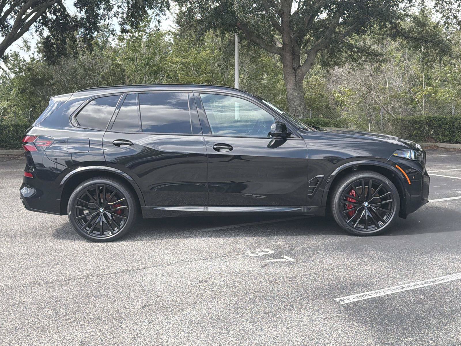 New 2026 BMW X5 xDrive40i SUV