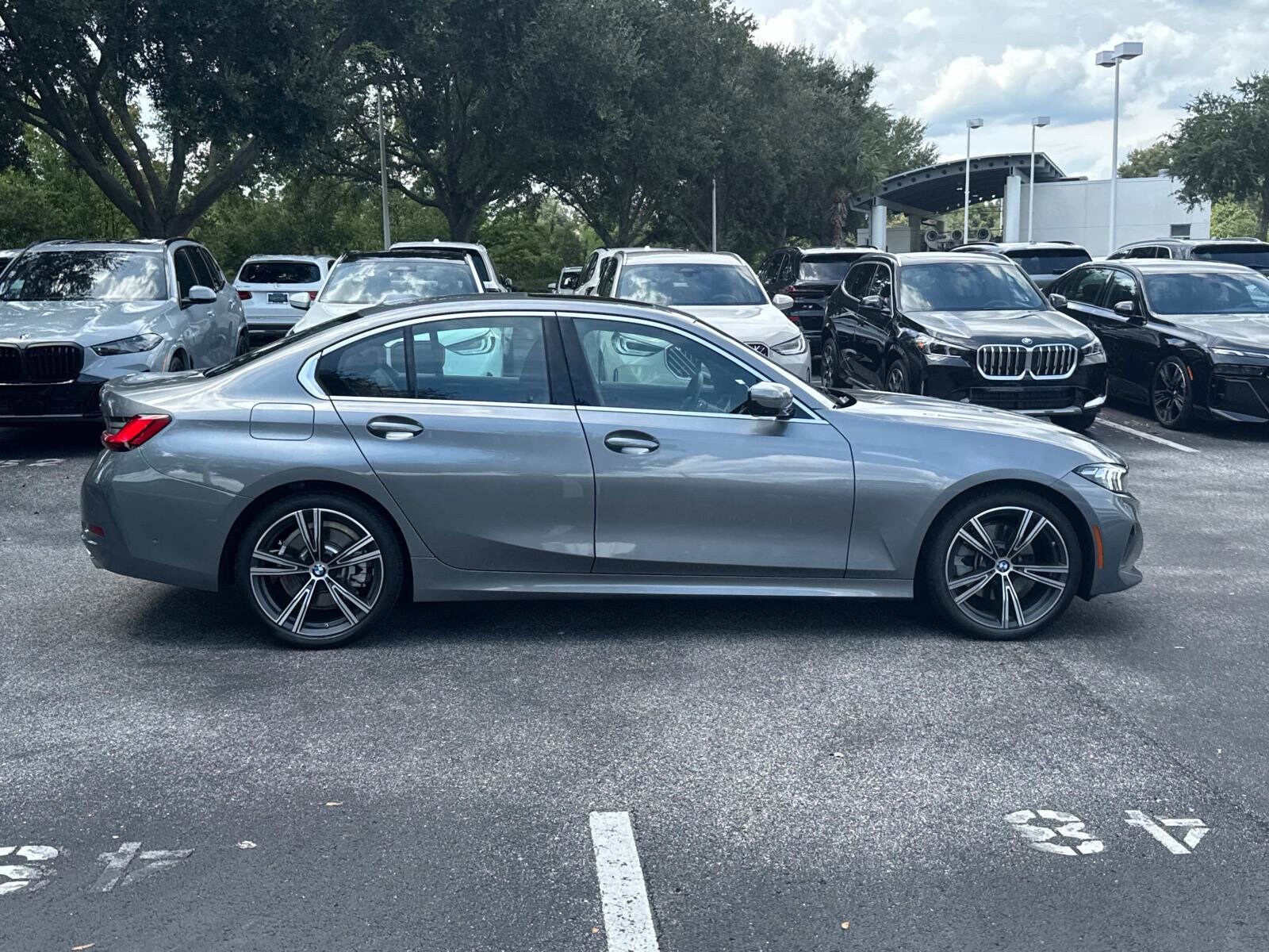 2024 Bmw 330i photo 3