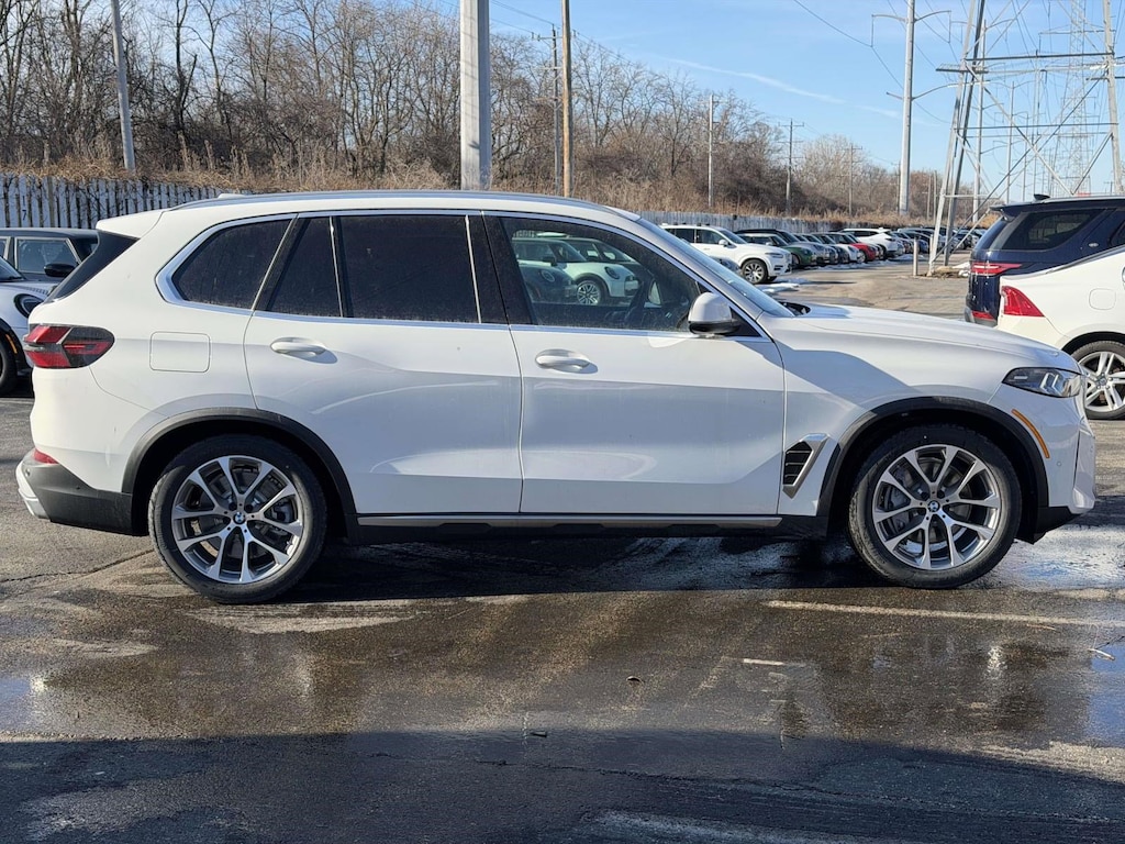 New 2026 BMW X5 PHEV xDrive50e SUV