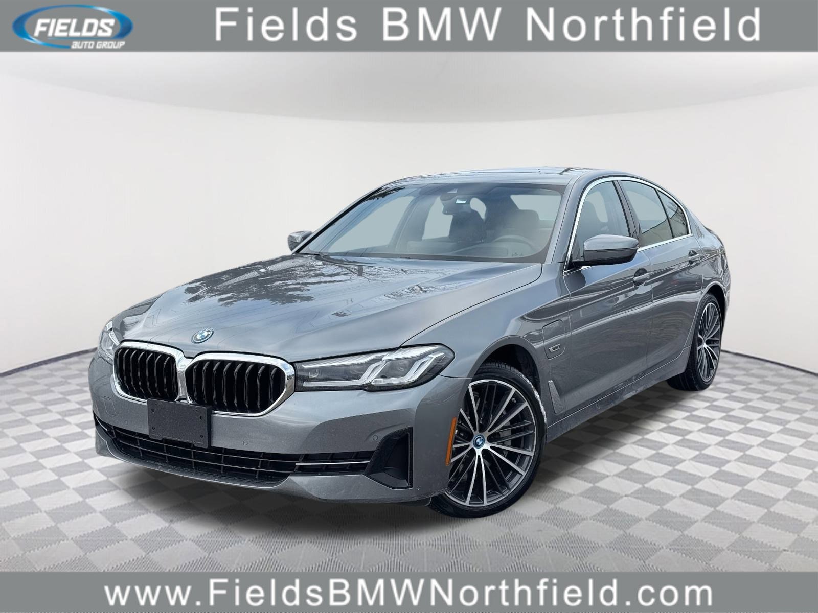 2023 BMW 5 Series 530e's photo